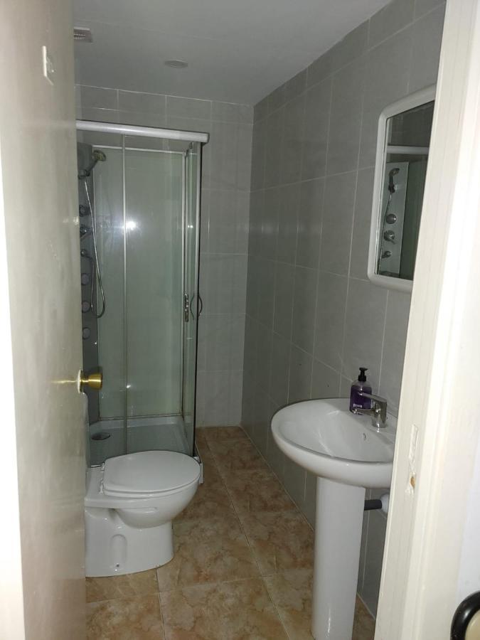 Hostal Sol Celeste Lloret de Mar Exteriör bild
