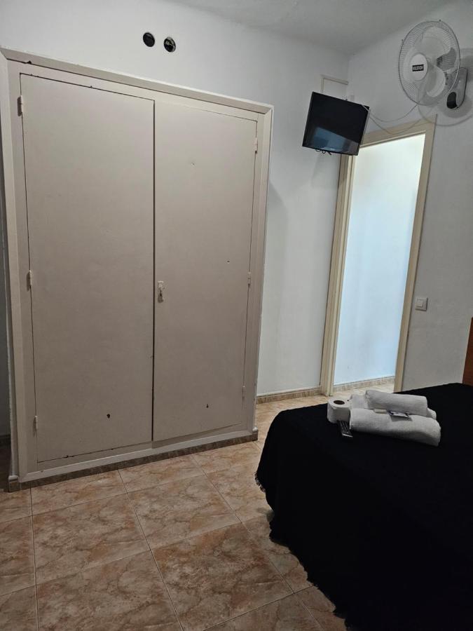 Hostal Sol Celeste Lloret de Mar Exteriör bild
