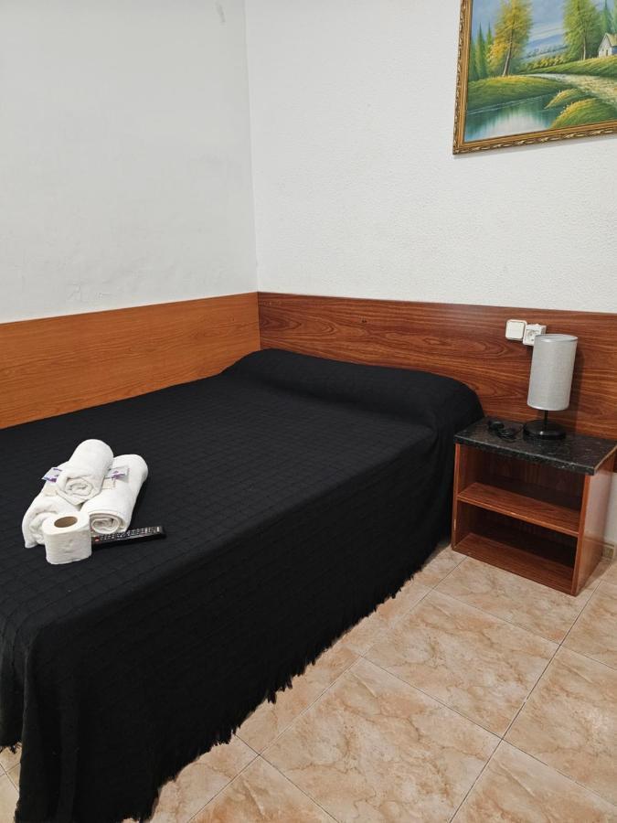 Hostal Sol Celeste Lloret de Mar Exteriör bild