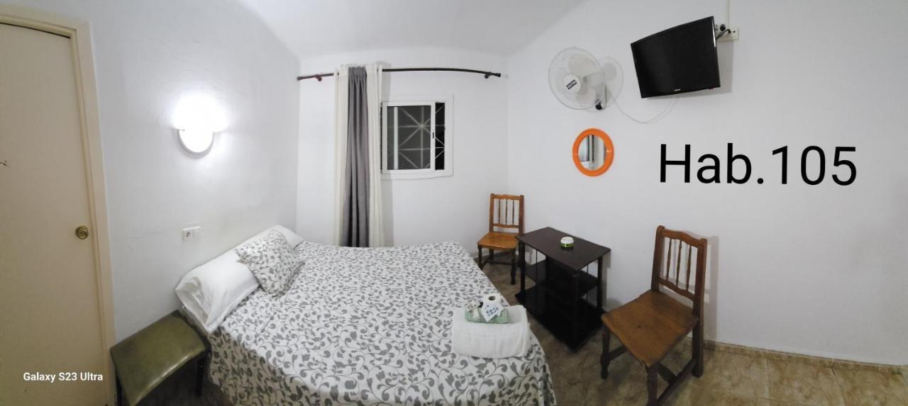Hostal Sol Celeste Lloret de Mar Exteriör bild